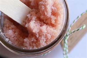 Peppermint Salt scrub